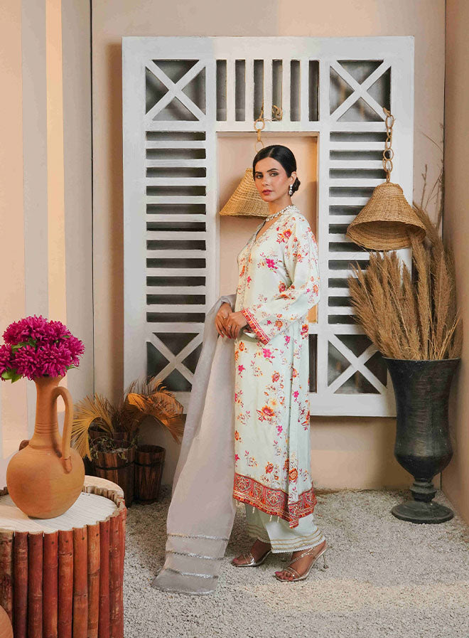 Alisha Dupatta as shown