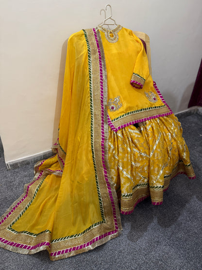Rang-e-Mayoun